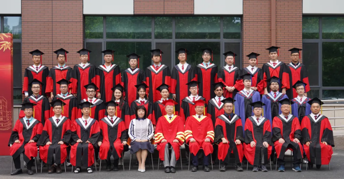 中國科學院理論物理研究所舉行2024屆研究生畢業(yè)典禮暨學位授予儀式
